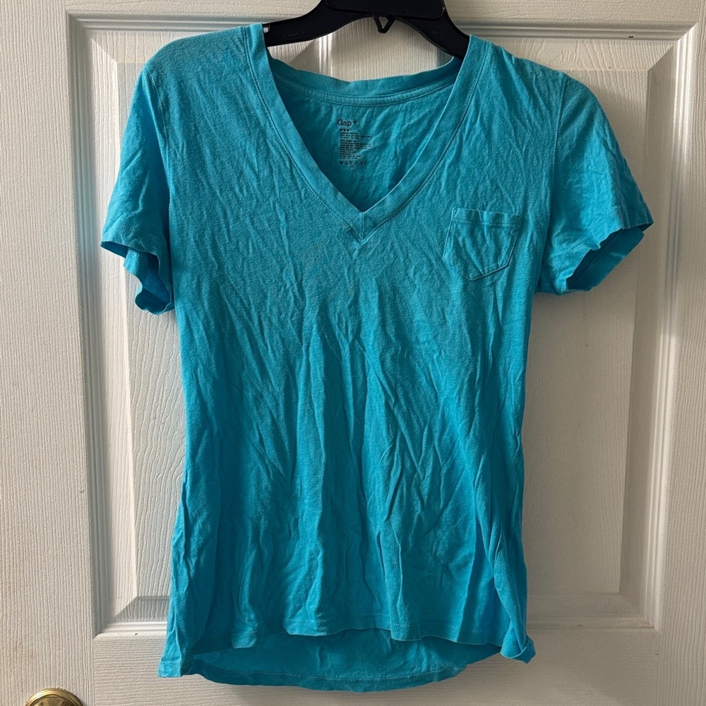 GAP Turquoise V-Neck Short Sleeve Tee